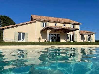 Domaine de Beauregard, Location de Vacances à Villefranche-de-Lonchat