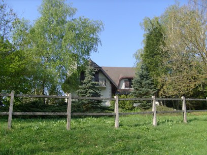 La Petite Hazelle, Maison d'Hôtes à Noyers-Pont-Maugis