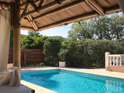Villa Des Cyprés, Location De Vacances à Bormes-les-Mimosas