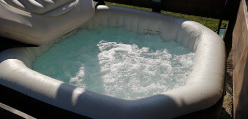 CW La Fontaine De La Chapinière, Chambre d'Hôtes à Châteauvieux