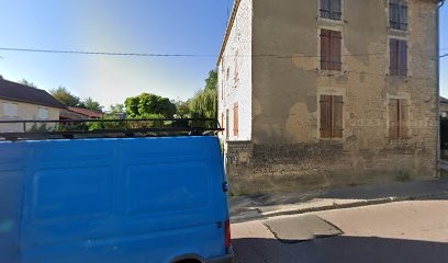 Relais du Chevalier, Chambre d'Hôtes à Vendeuvre-sur-Barse
