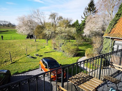 Ferme de la Pouillerie, Chambre d'Hôtes à Houplin-Ancoisne