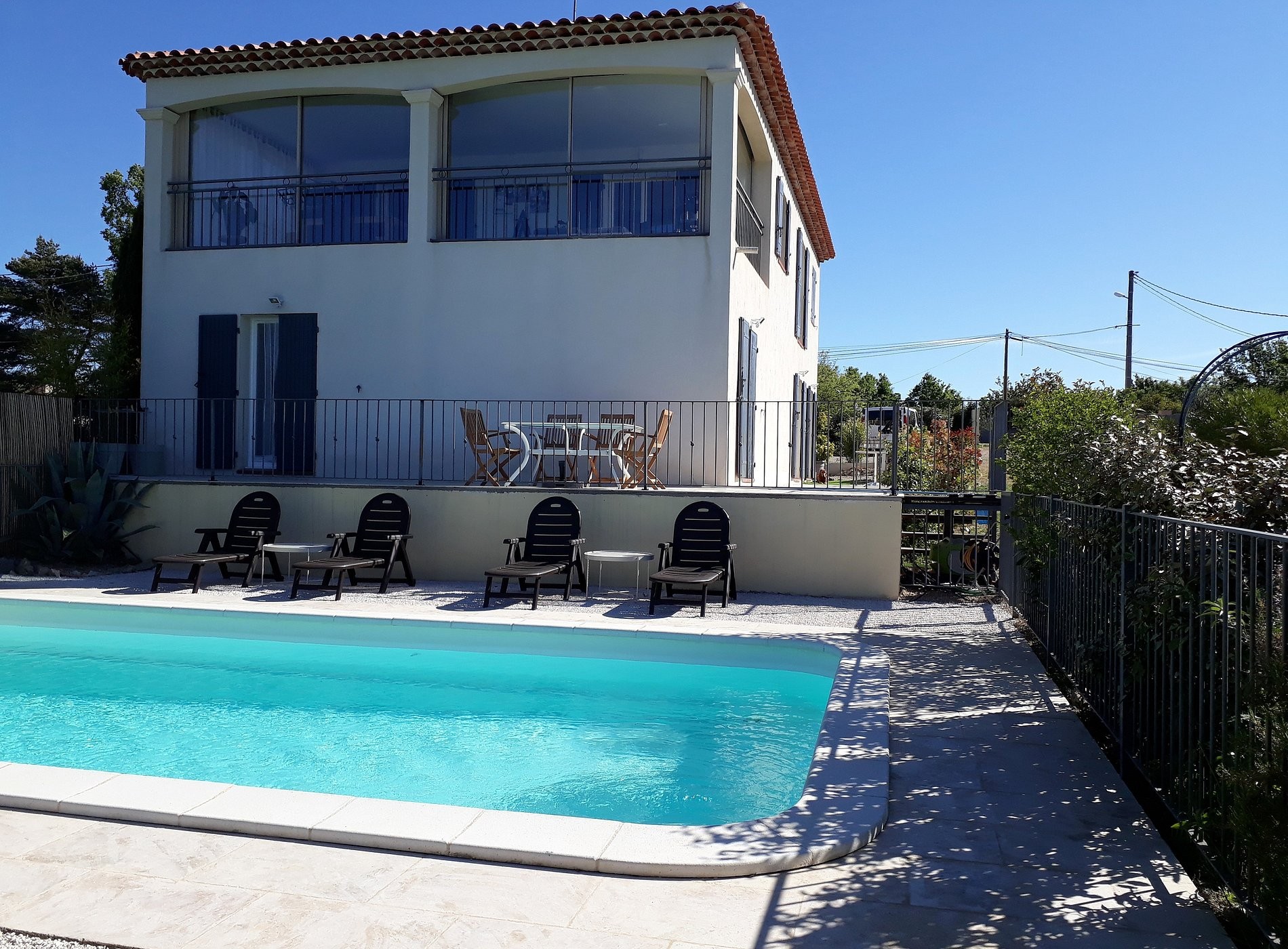 Reveduverdhon, Chambre d'Hôtes à Régusse