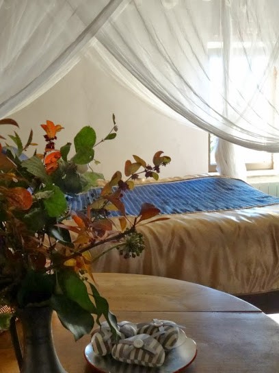 AU GRAND CHAMP Bed and Breakfast - Bed, Chambre d'Hôtes à Saint-Cirice