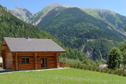 Location chalet en rondins Le Bécan, Location de Vacances à Chantelouve