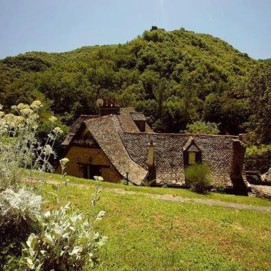 La Maison Des Sources, Chambre d'Hôtes à Conques-en-Rouergue