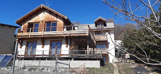 Le Pinachu, Chambre d'Hôtes à Prunières