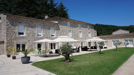 Domaine Les Buis, Maison d'Hôtes à Saint-Fortunat-sur-Eyrieux