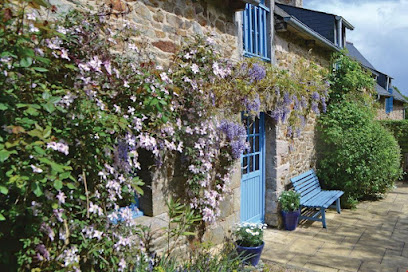 Gîte De Charme La Garenne Hénansal Location De Vacances à Hénansal