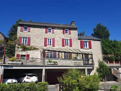 La Pierre Pointue, Chambre d'Hôtes à Saint-Léons