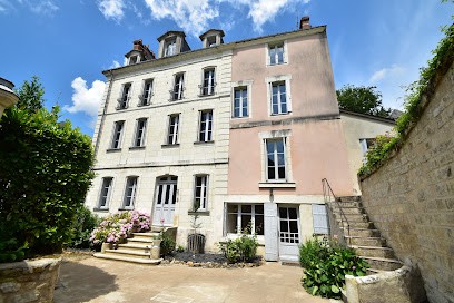 Les Destinées, Chambre d'Hôtes à Chinon