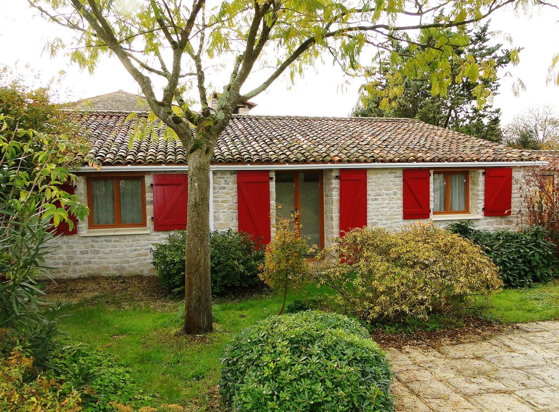 LA CHARMENTAISE, Chambre d'Hôtes à Andilly