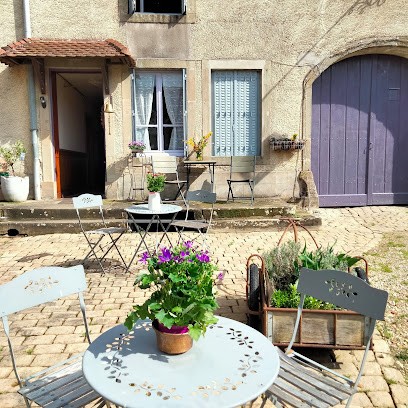 La Maison du Notaire Chambre d'Hôtes en Gîte La belle rose., Chambre d'Hôtes à Melay