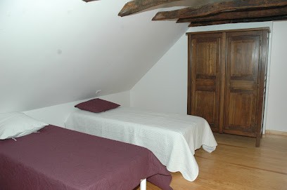 Gite de la borie Basse, Location de Vacances à Manhac