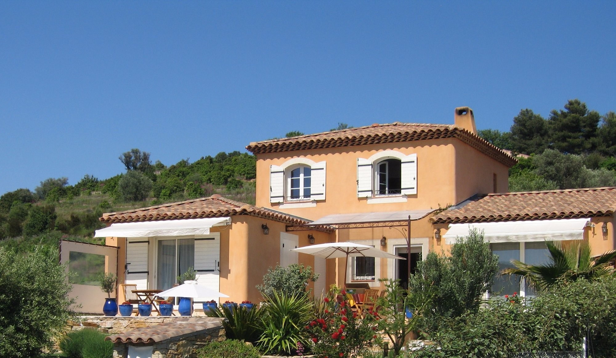 La Cigale Sous L'olivier, Chambre d'Hôtes au Castellet