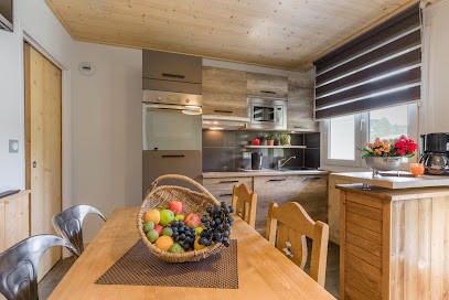 Location Appartements Les Tavaillons Mijoux, Location de Vacances à Mijoux