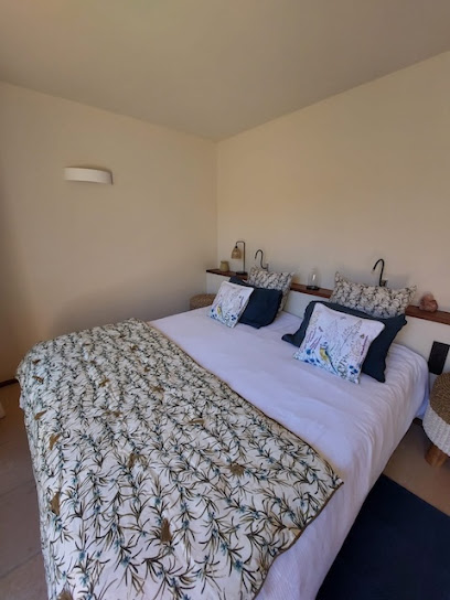 Villa Entre Terre Et Mer, Chambres D'hôtes Avec Vue Imprenable Sur Le Littoral, Chambre D'hôtes à la Cadière-d'Azur