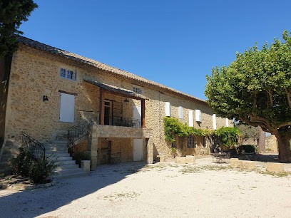 Mas Du Recati - Chambres D'Hôtes, Chambre d'Hôtes à Caderousse