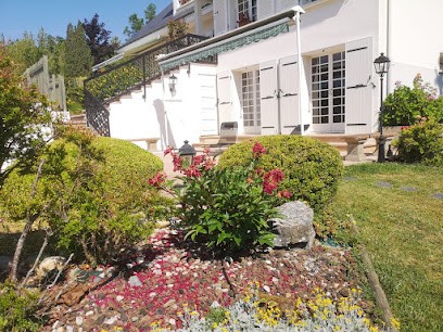 Bellevue, Chambre d'Hôtes à Châteauneuf-de-Galaure