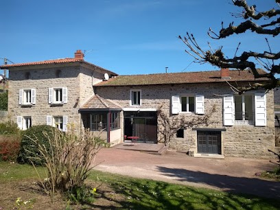 Détour En Beaujolais, Chambre d'Hôtes aux Ardillats
