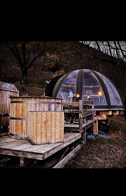 Les Cocons Pyreneens-Hébergements Insolites, Chambre d'Hôtes à Cier-de-Luchon