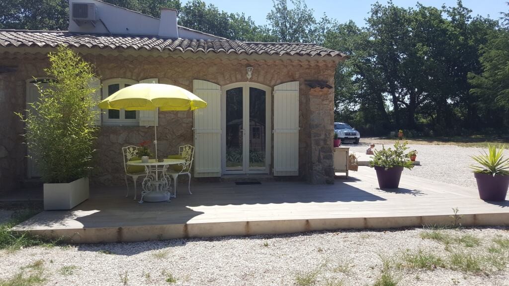 Au Charme de Pépiole, Chambre d'Hôtes à Six-Fours-les-Plages