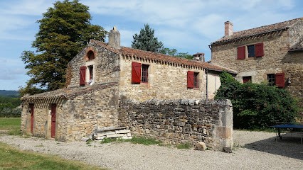 gite rural ferme du chateau de Vindrac, Chambre d'Hôtes à Vindrac-Alayrac