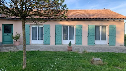 La Maison aux Roses, Chambre d'Hôtes à Anché