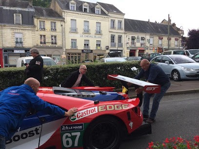 La Maison Des Pilotes Du Mans, Location de Vacances à La Chartre-sur-le-Loir