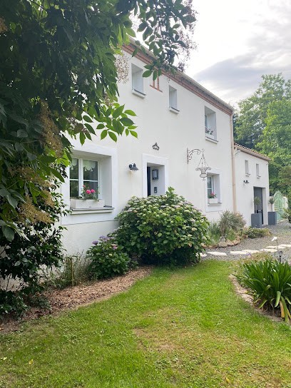 La Grange d'Hélène, Chambre d'Hôtes à Cholet