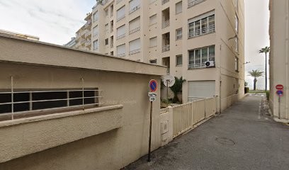 Luxury 2BR Apartment Near Le Vieux And Croisette, Chambre d'Hôtes à Nice