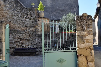 L'Oustalet, Maison d'Hôtes à Vénéjan