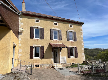 Les Gîtes De Louisette "1886" Et "9.7.4", Location De Vacances à Ébreuil