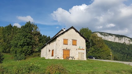 The Riondet Cottage Aiguebelette Chartreuse, Chambre d'Hôtes à Saint-Pierre-de-Genebroz