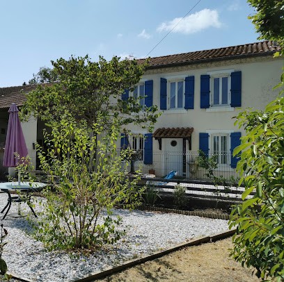 Mas des 2 paons, Chambre d'Hôtes à Villedaigne