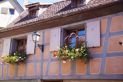 ANNO 1698 Chez Christelle et Stefan, Chambre d'Hôtes à Beblenheim