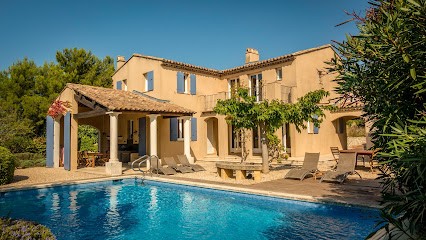 Sauveterre - Holiday Rental Villa, Location de Vacances à Mallemort