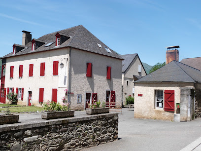 Gîtes Communaux D'accous / Maison Carricart - Maison Despourrins Location De Vacances à Accous