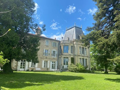 Château de Vaugelas, Chambre d'Hôtes à Alixan