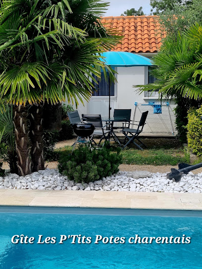 Gite Les P'tits Potes Charentais, Maison D'hôtes à Saint-Vivien