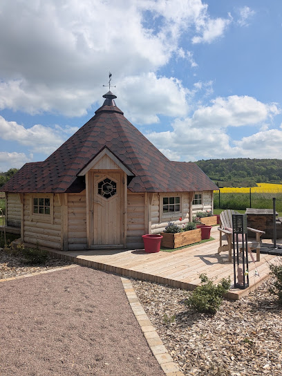 Le Village Des Fées - Hébergements Insolites Et Gîte Jusqu'à 10 Personnes, Location De Vacances à Vignot