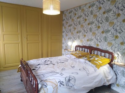 Maison Ed-Den, Location de Vacances à Tauves