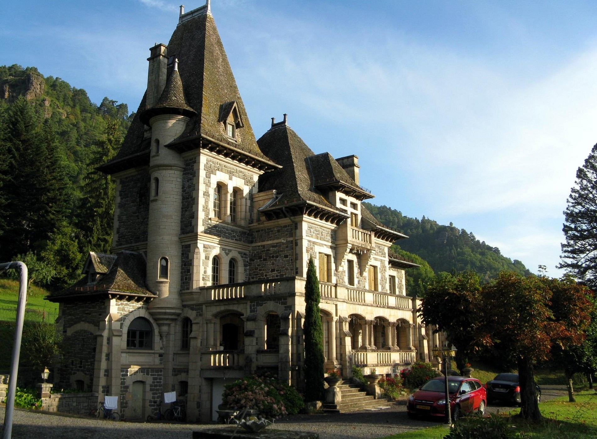 Le Terrondou, Chambre d'Hôtes à Vic-sur-Cère