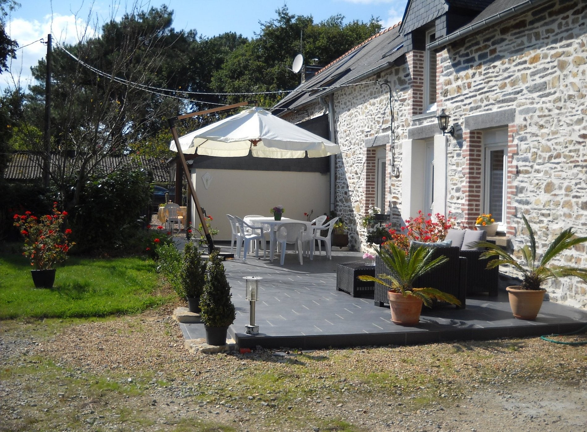 Chambres d'Hôtes Domaine du P'tit Houssa, Chambre d'Hôtes à La Chapelle-Gaceline