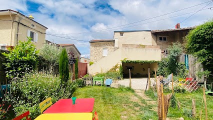 Les Rêves d'Eglantine Et D’Augusta CHAMBRES & GÎTES, Chambre d'Hôtes à Saint-Cyr