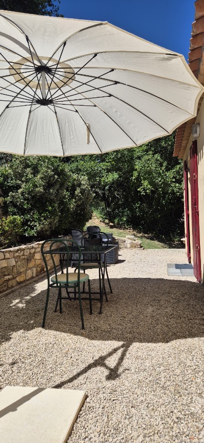 Restanques De La Tour, Chambre D'hôtes à la Tour-d'Aigues