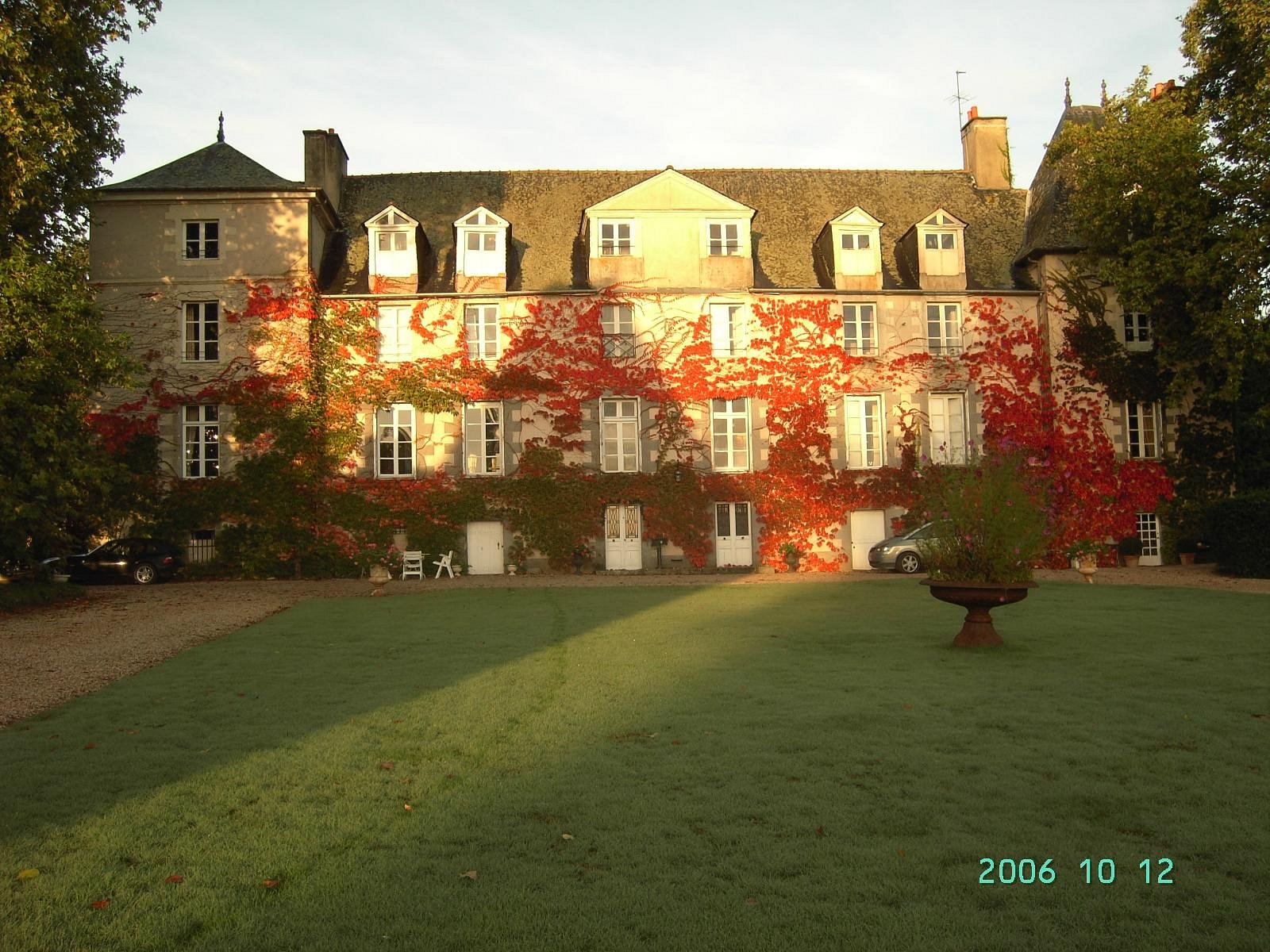 Château De La Freslonnière, Chambre D'hôtes au Rheu