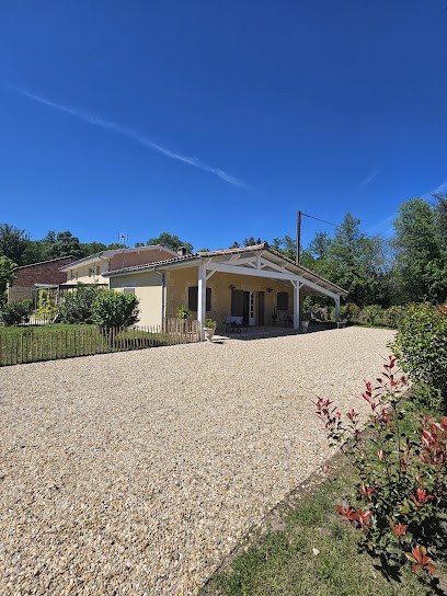 Chambres D'hôtes à La Ferme Chant’Alouette, Chambre d'Hôtes à Étauliers