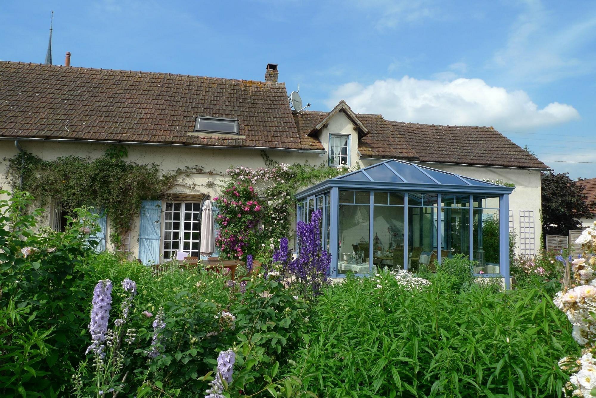 Les Chambres De La Roguenette, Chambre d'Hôtes à Chartres