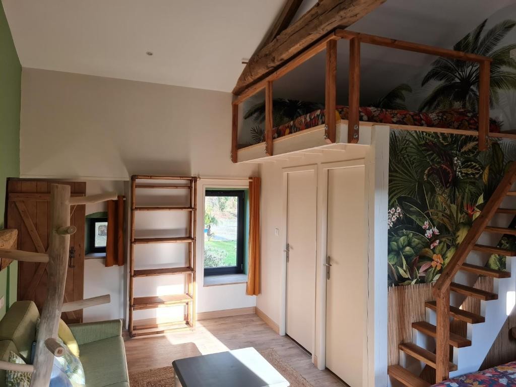 Cottage & Bed & Breakfast Of The Small Mill, Chambre d'Hôtes à Réaumur